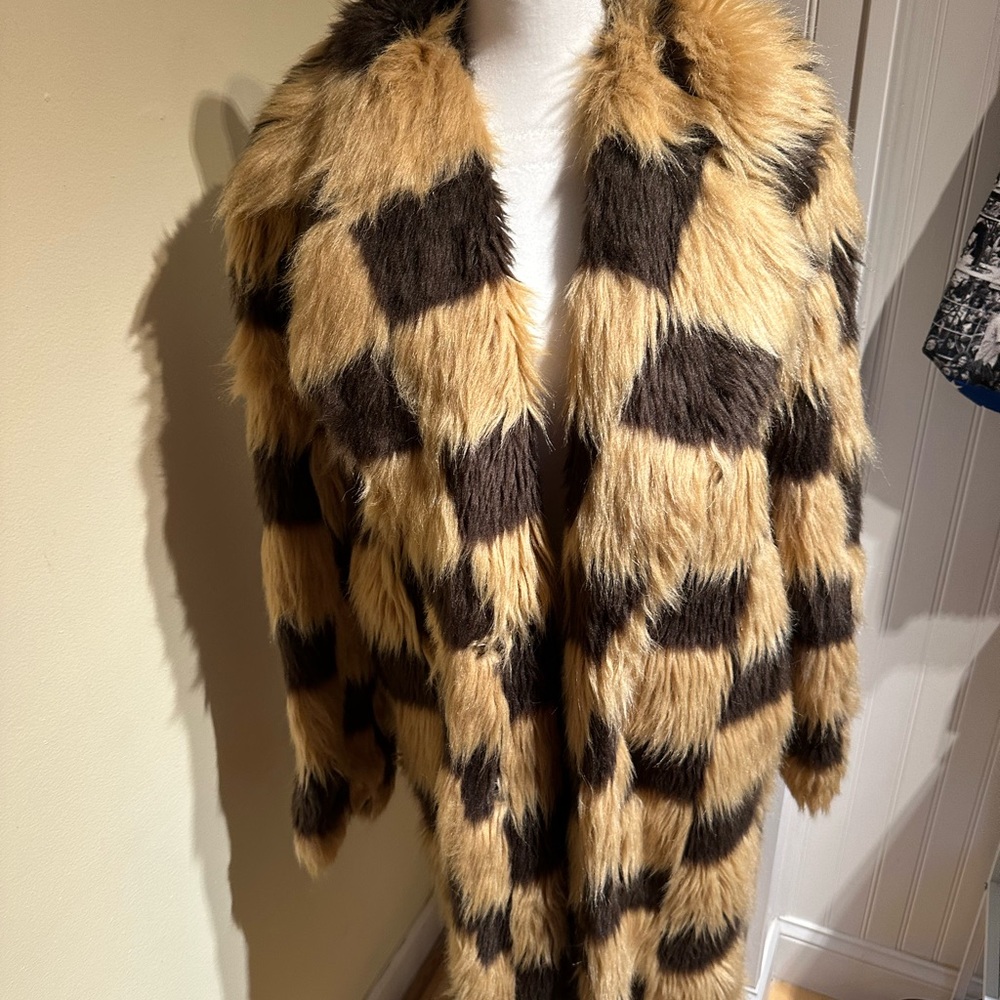 Steve Madden Black and Tan Faux Fur Teddy Jacket